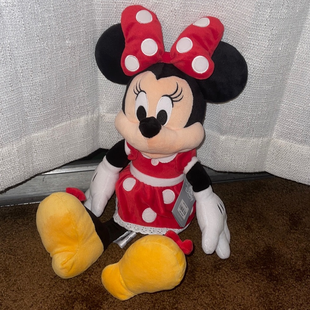 16” Minnie Mouse Plush- Disney Original- NWT